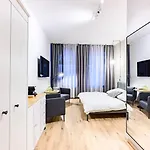 Studio7 Ground-floor In Pberg *