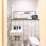 Studio7 Ground-floor In Pberg * Berlim